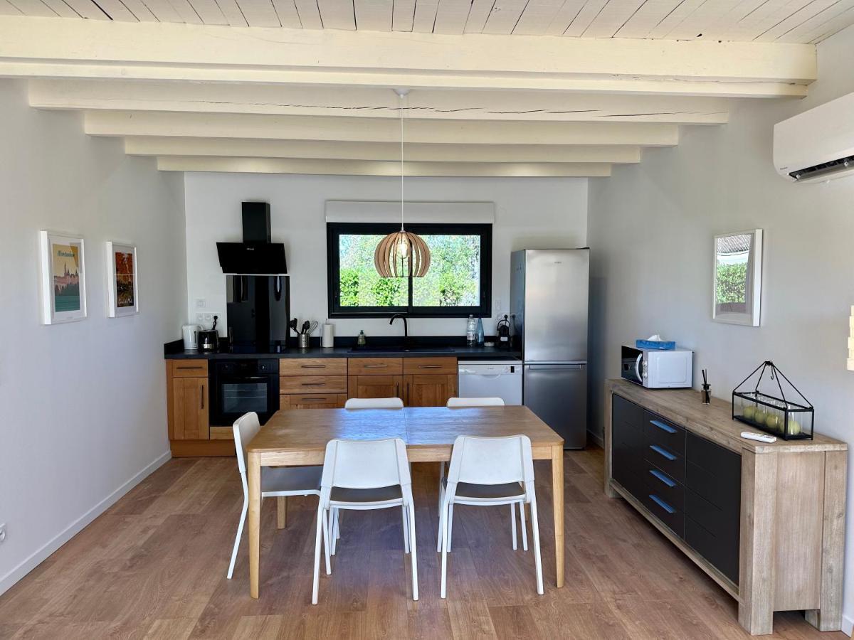 La Halte Occitane - Classe 3 Etoiles - Pour 6 Personnes, 3 Chambres, Parking, Terrasse, Tout Inclus Montauban Exterior photo